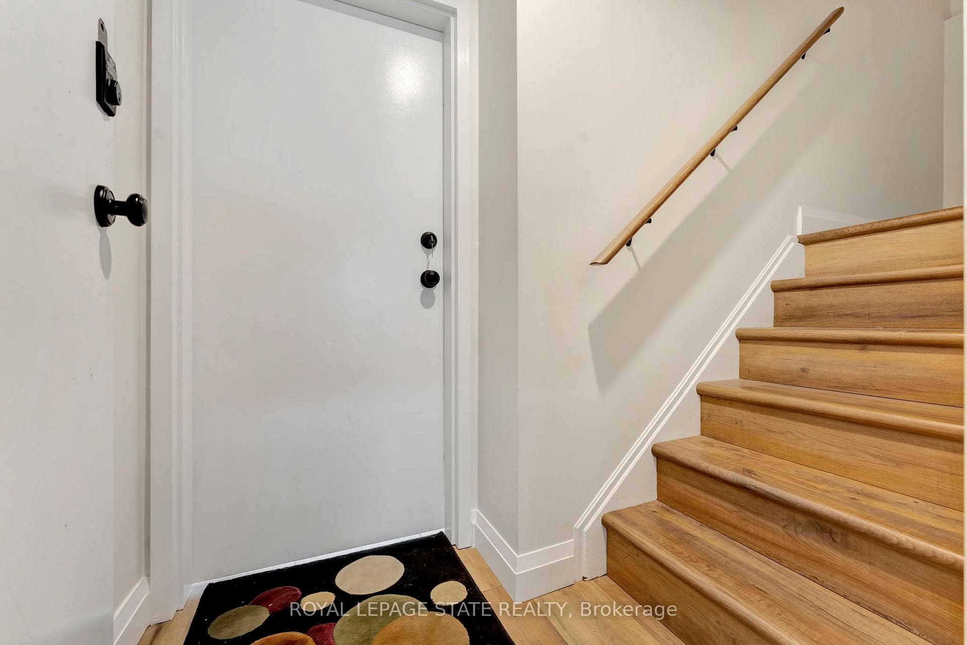 144 Ravenbury Drive Unit #Main photo 28