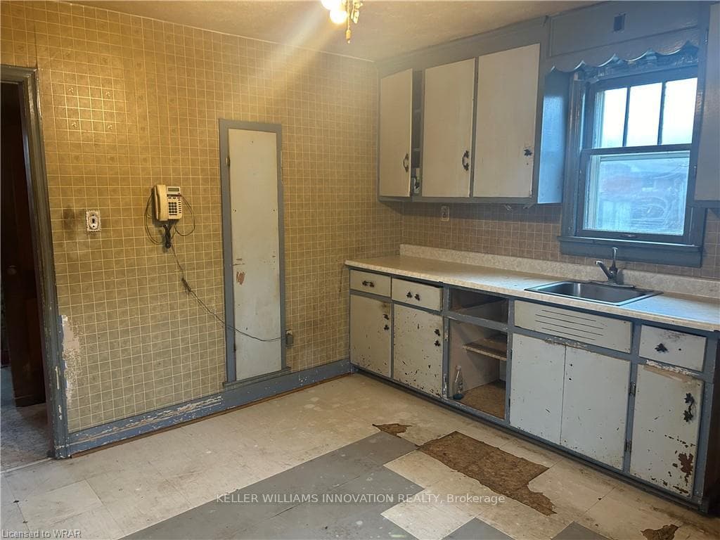 95 Franklin Street photo 11