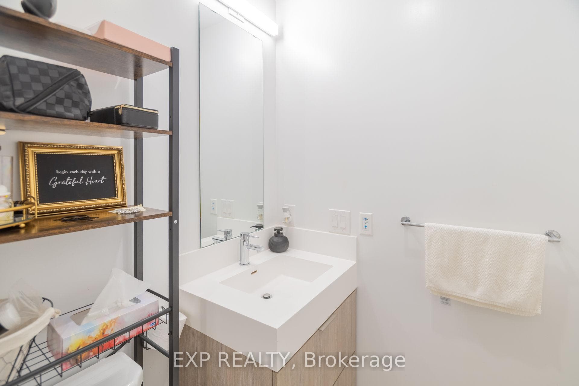 35 Tubman Avenue Unit 922 photo 13