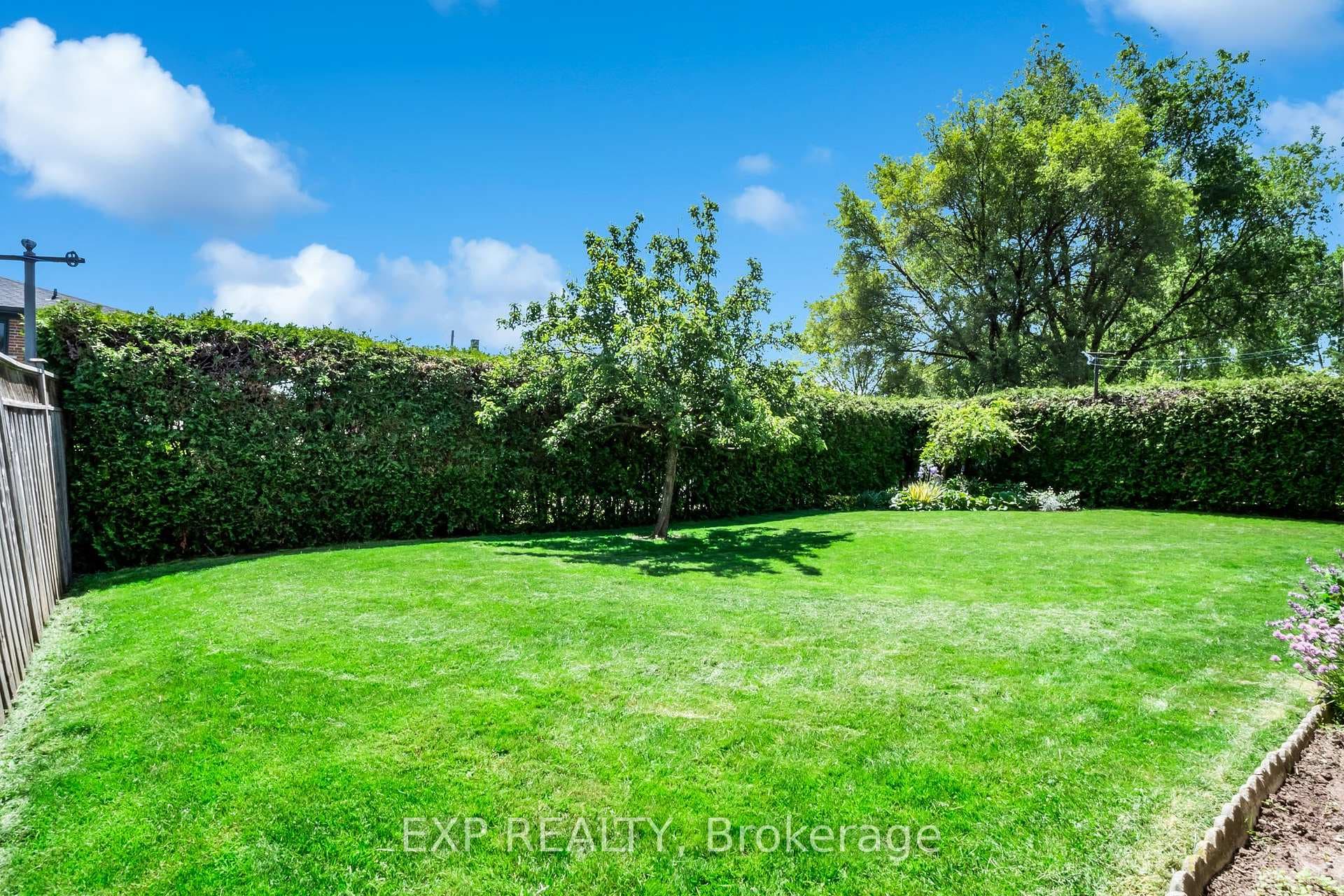 307 Driftwood Avenue photo 36