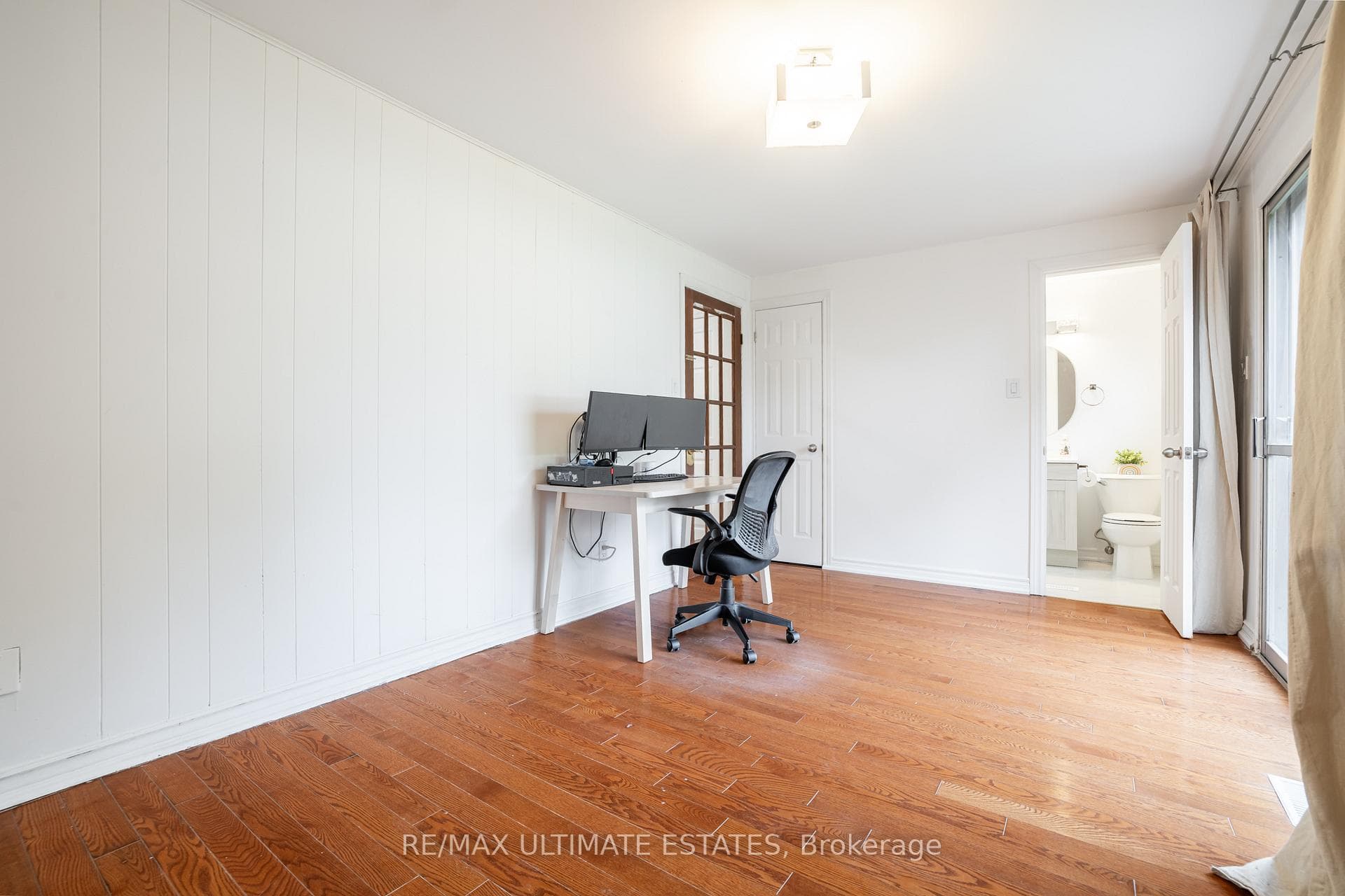 37 Boundy Crescent photo 11