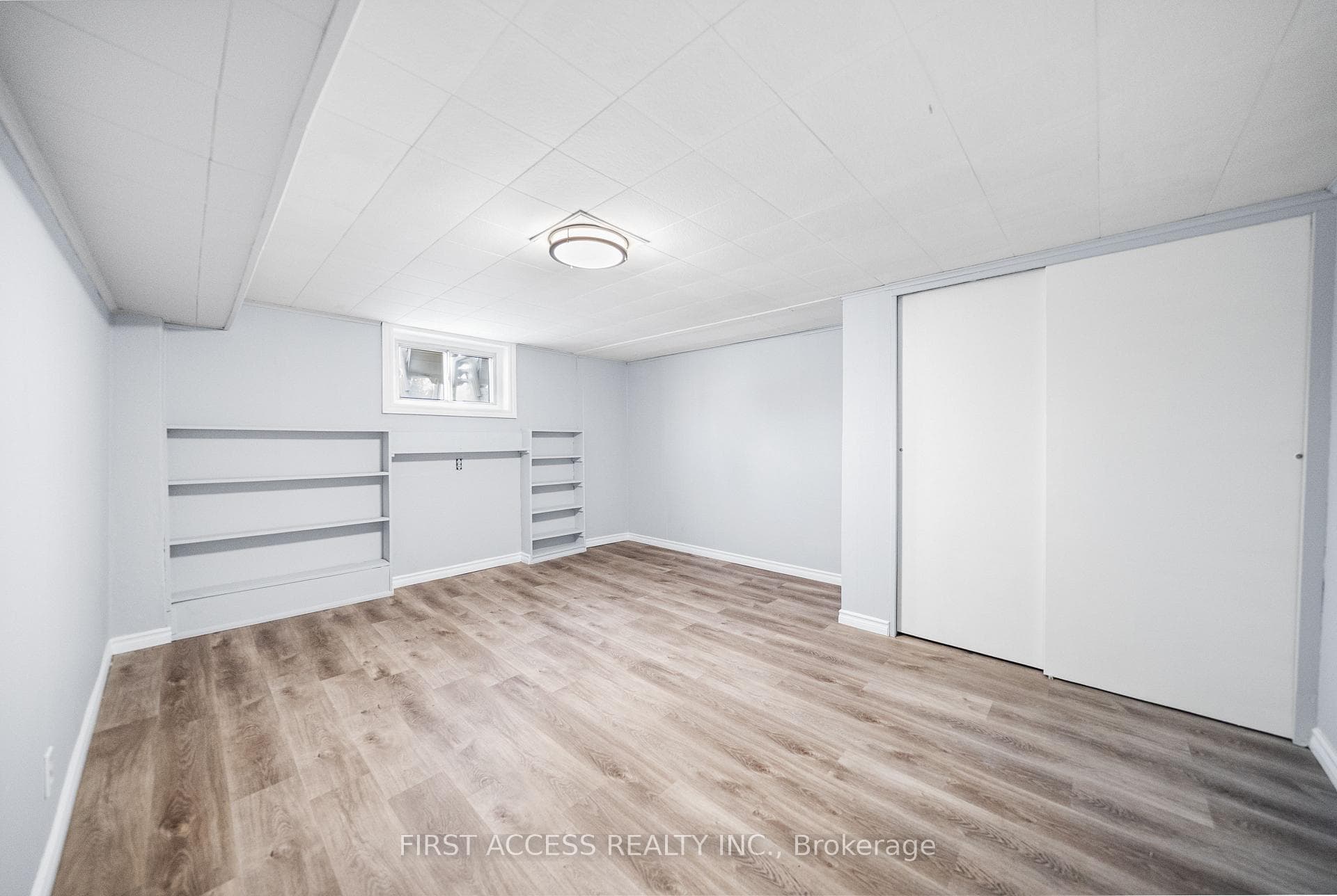 67 Droxford Avenue photo 32