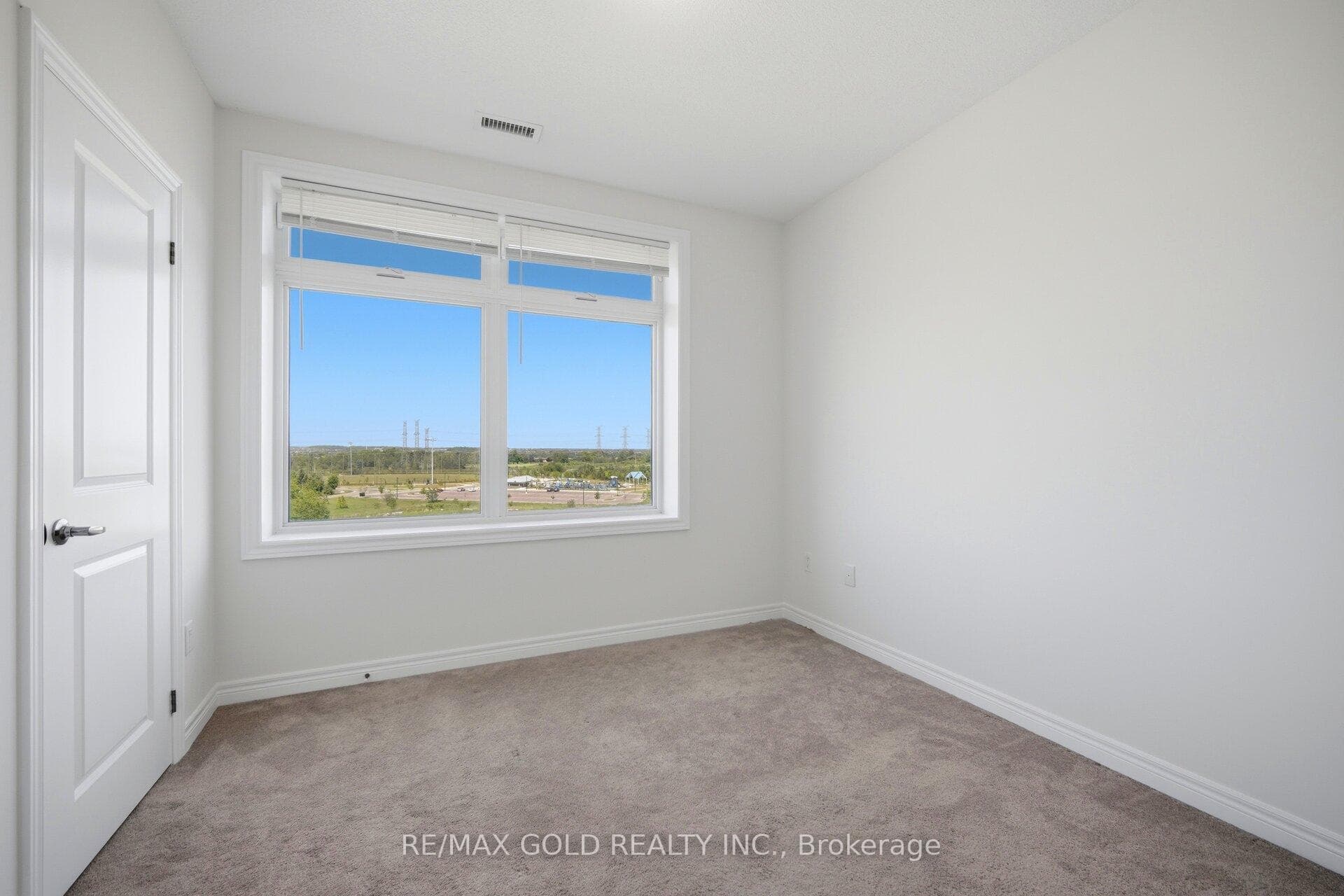 39 New Delhi Drive Unit 601 photo 20