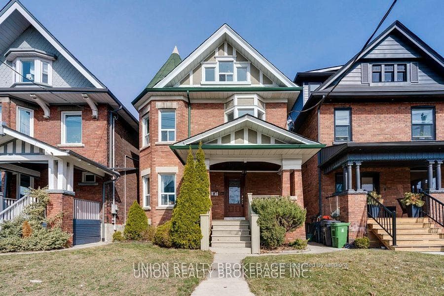 184 Humberside Avenue Unit Bsmt photo 1