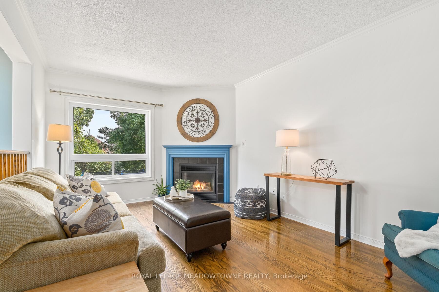 32 Oak Street photo 8