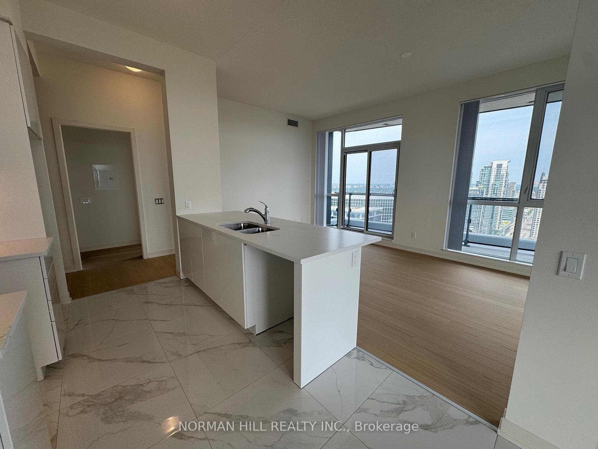 4955 Yonge Street Unit PH119 photo 9
