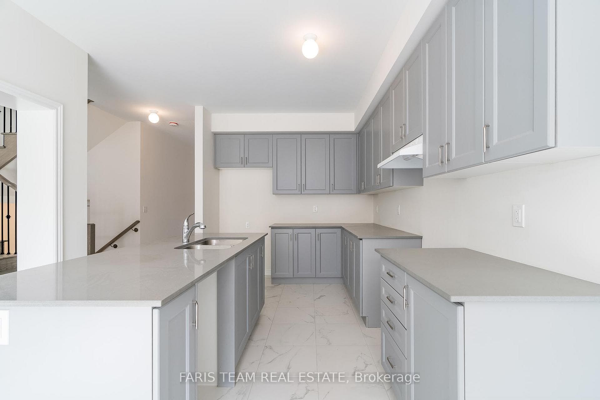 1321 Davis Loop N/A photo 6