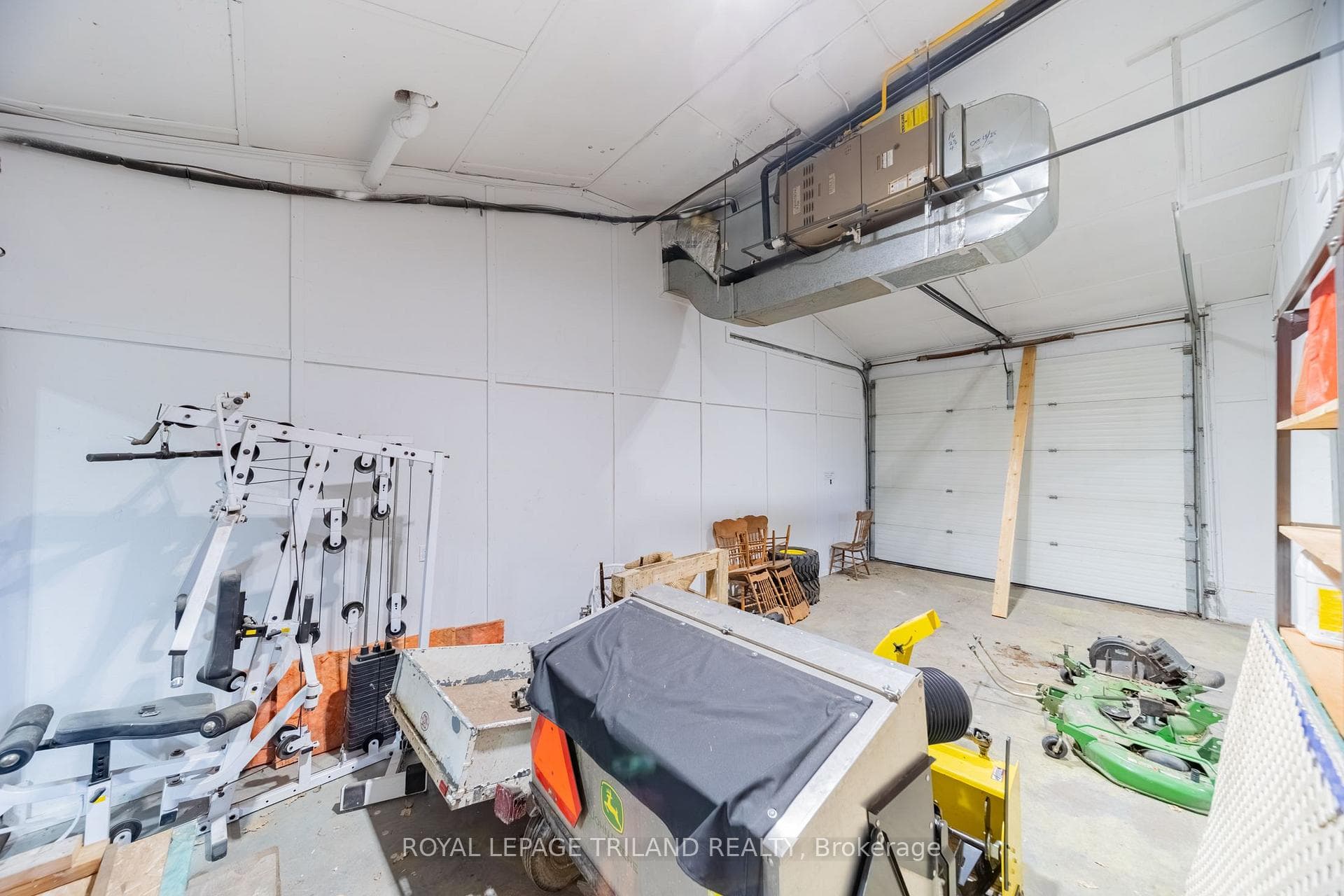 422 Canada Avenue photo 40