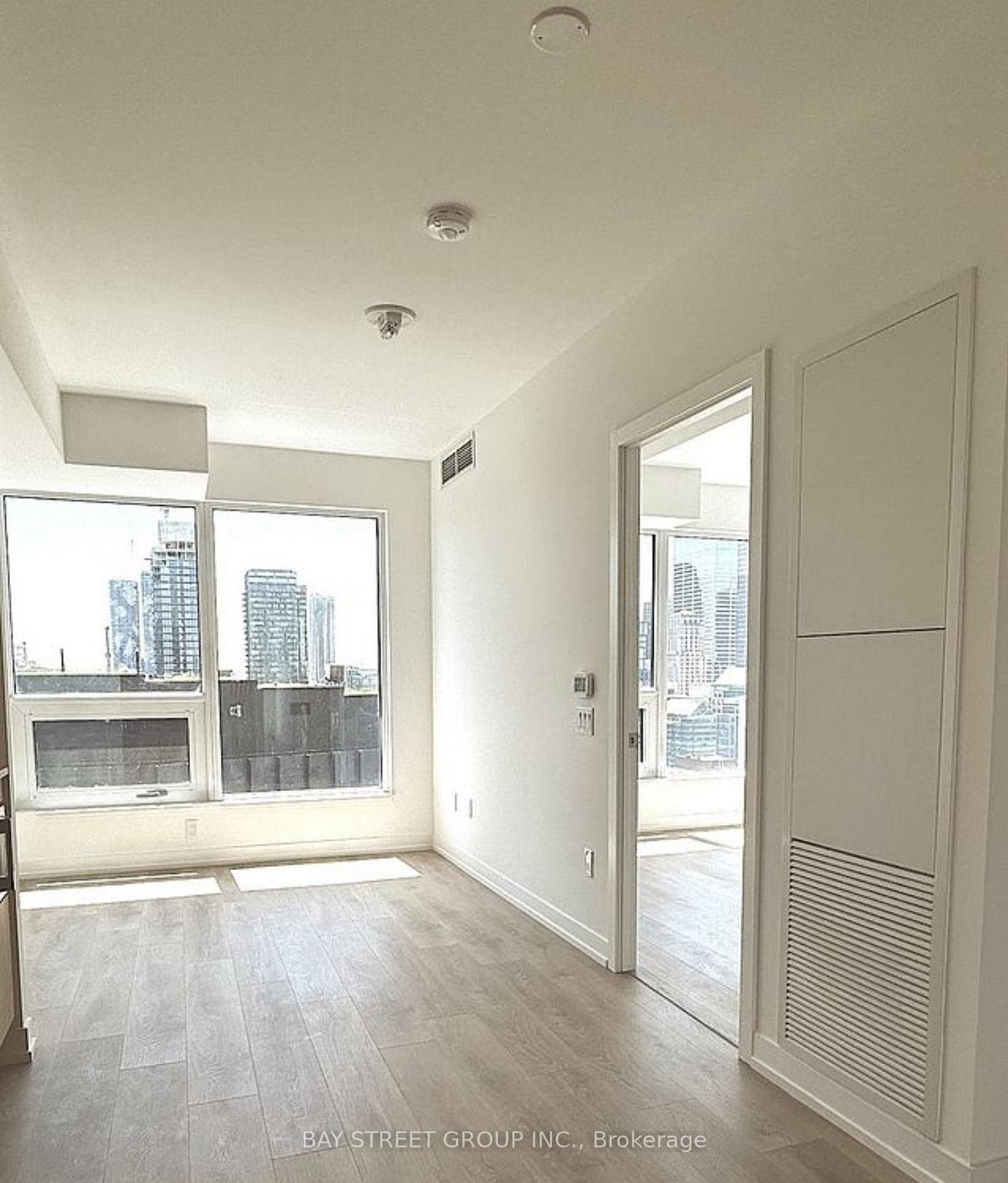 82 Dalhousie Street Unit 3506 photo 2