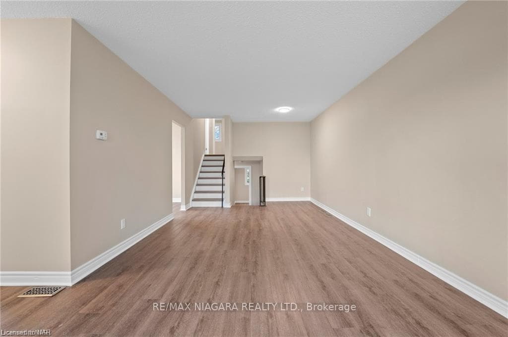 7 Baldwin Circle photo 10
