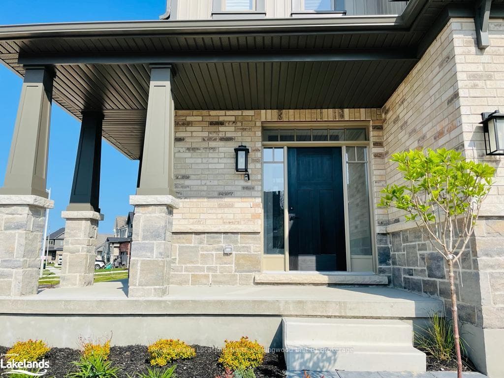 111 PLEWES Drive photo 2