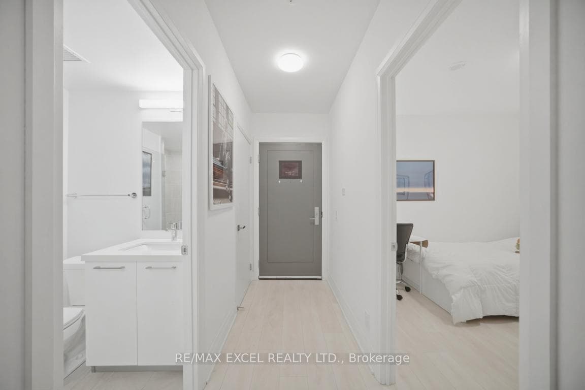 33 Frederick Todd Way Unit 303 photo 38