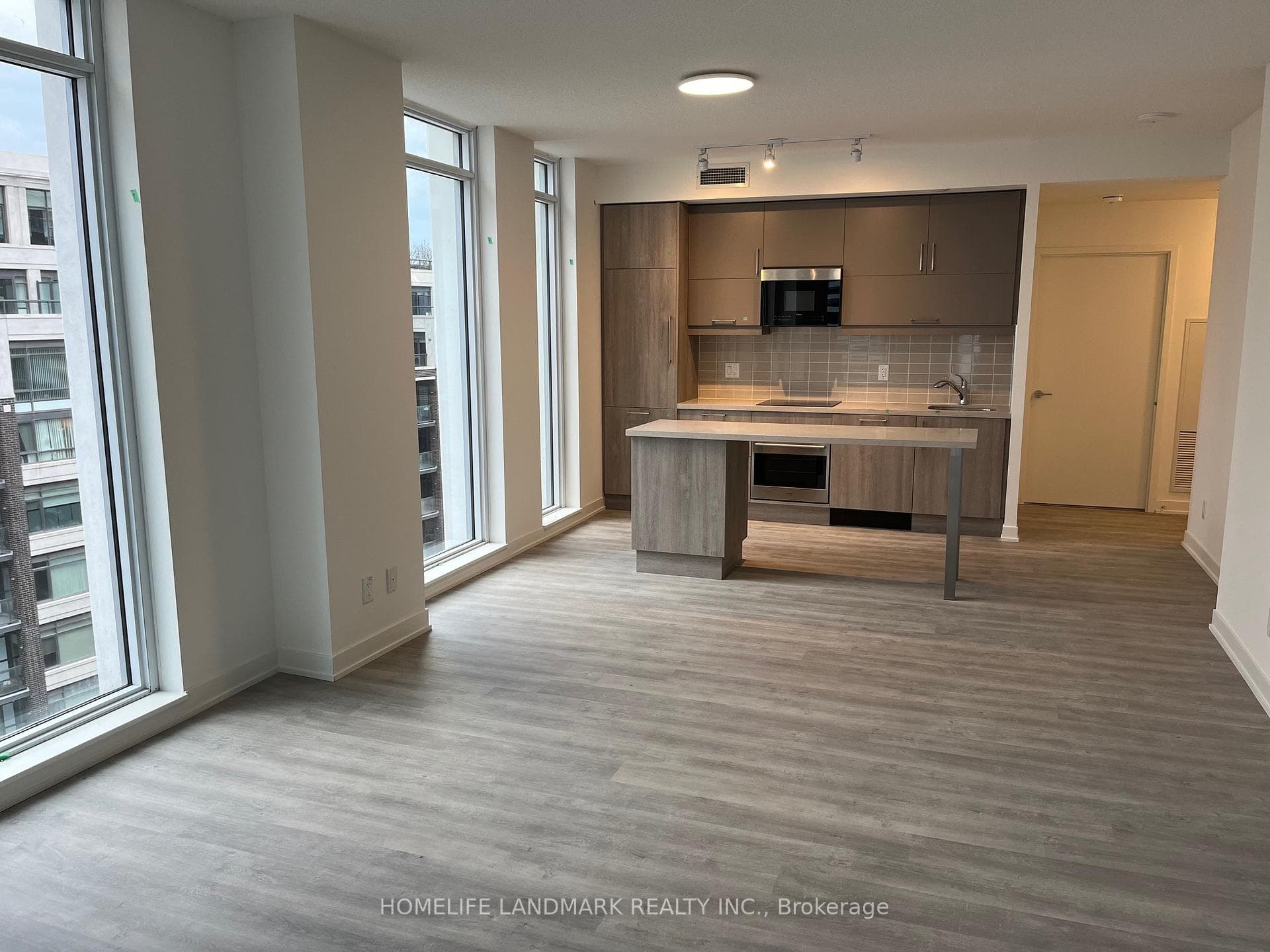 8119 Birchmount Road Unit 1119 photo 5