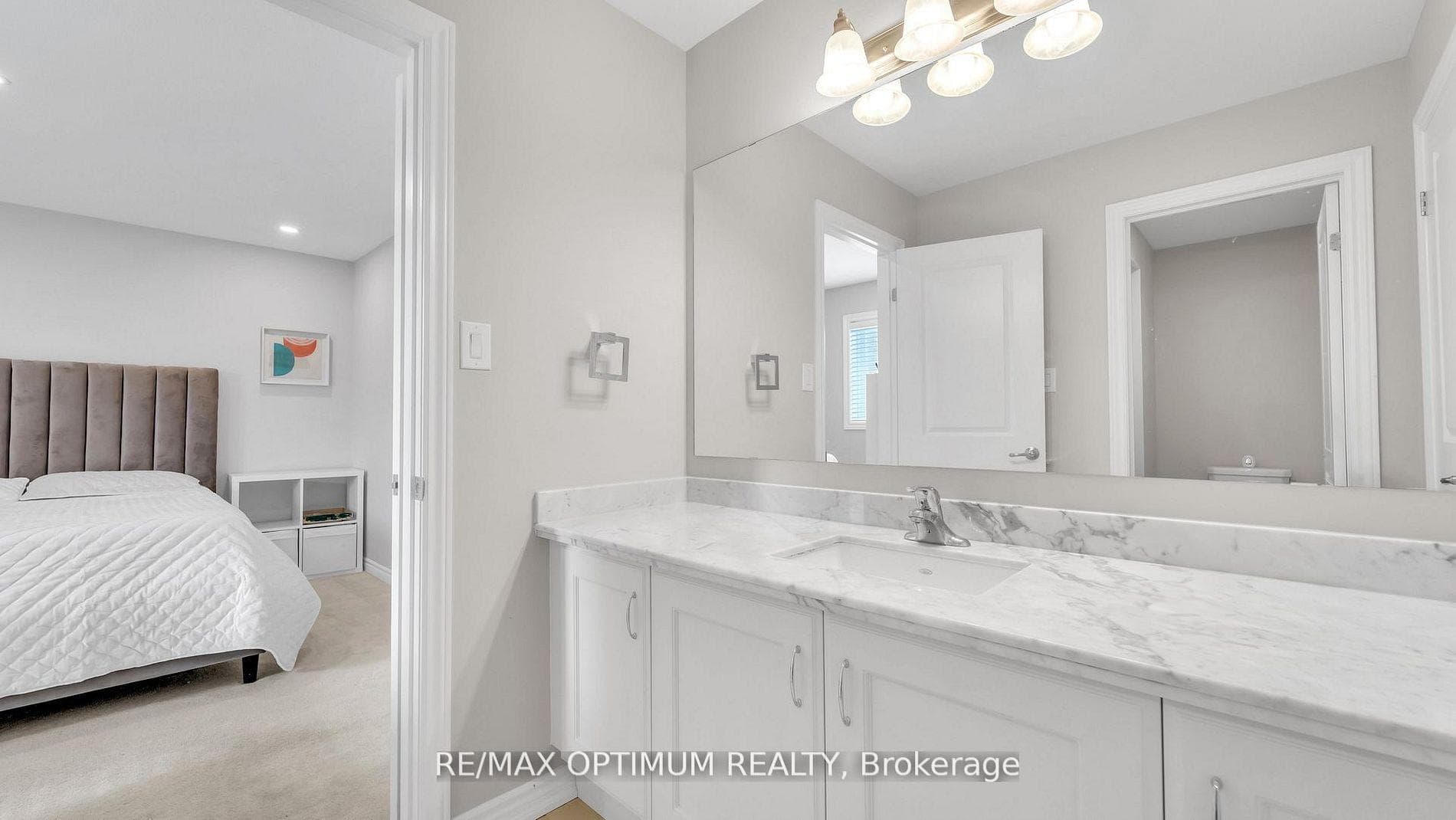 450 Brisdale Drive photo 28