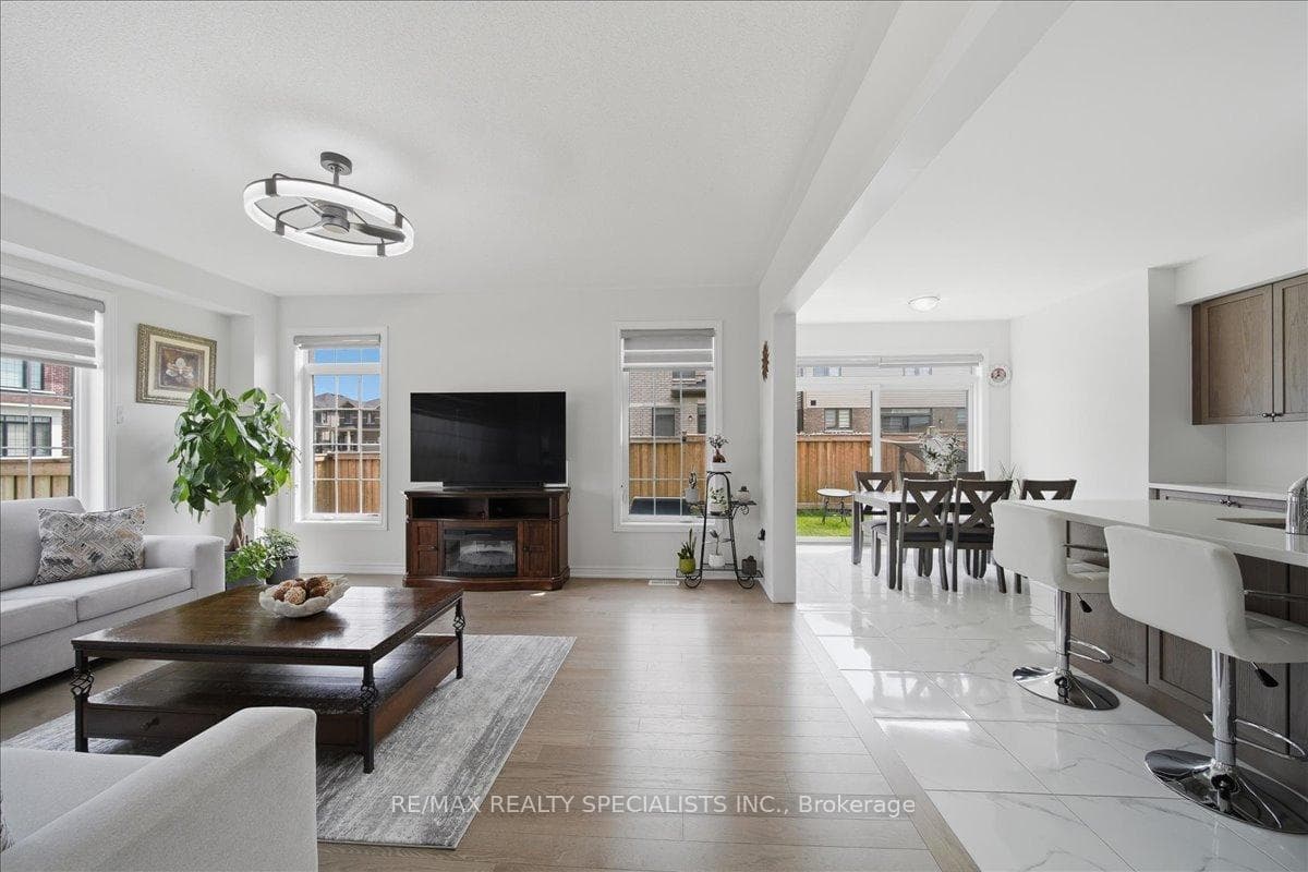 120 Durham Avenue photo 14