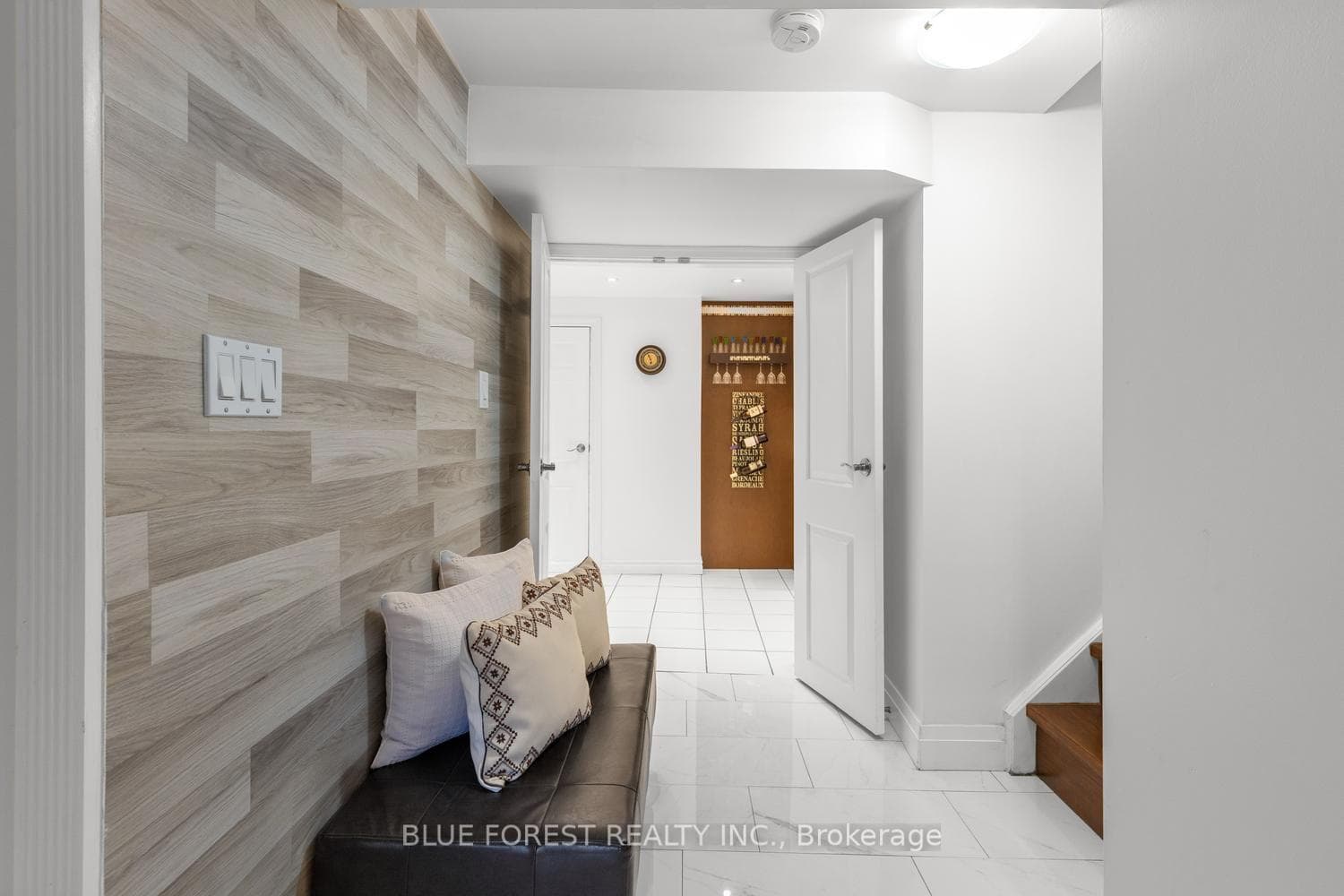 535 Gordon Avenue photo 21