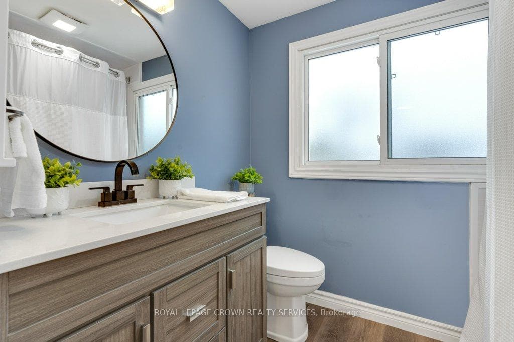 34 Rosebank Crescent photo 13