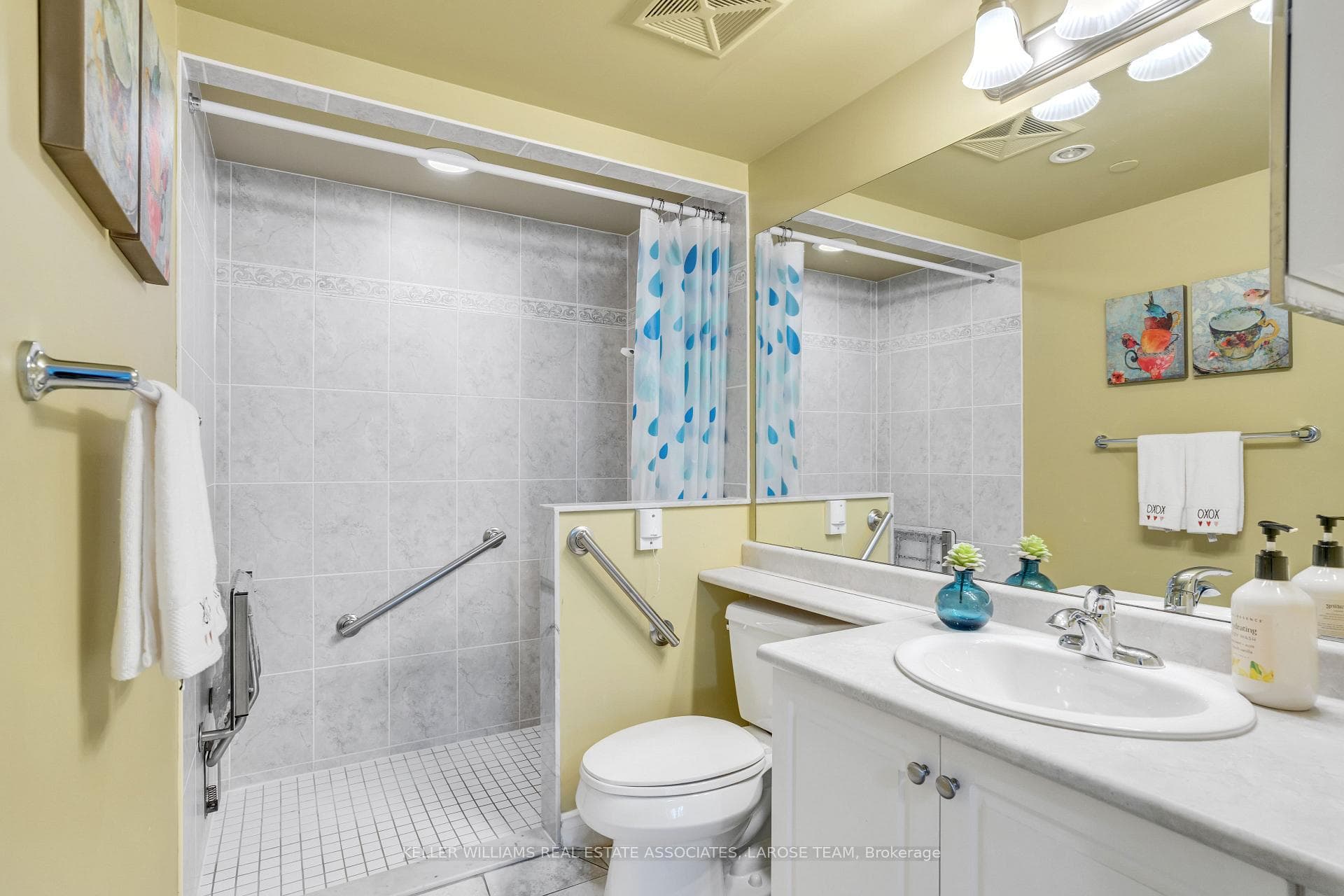 3 Marine Parade Drive Unit 804 photo 18