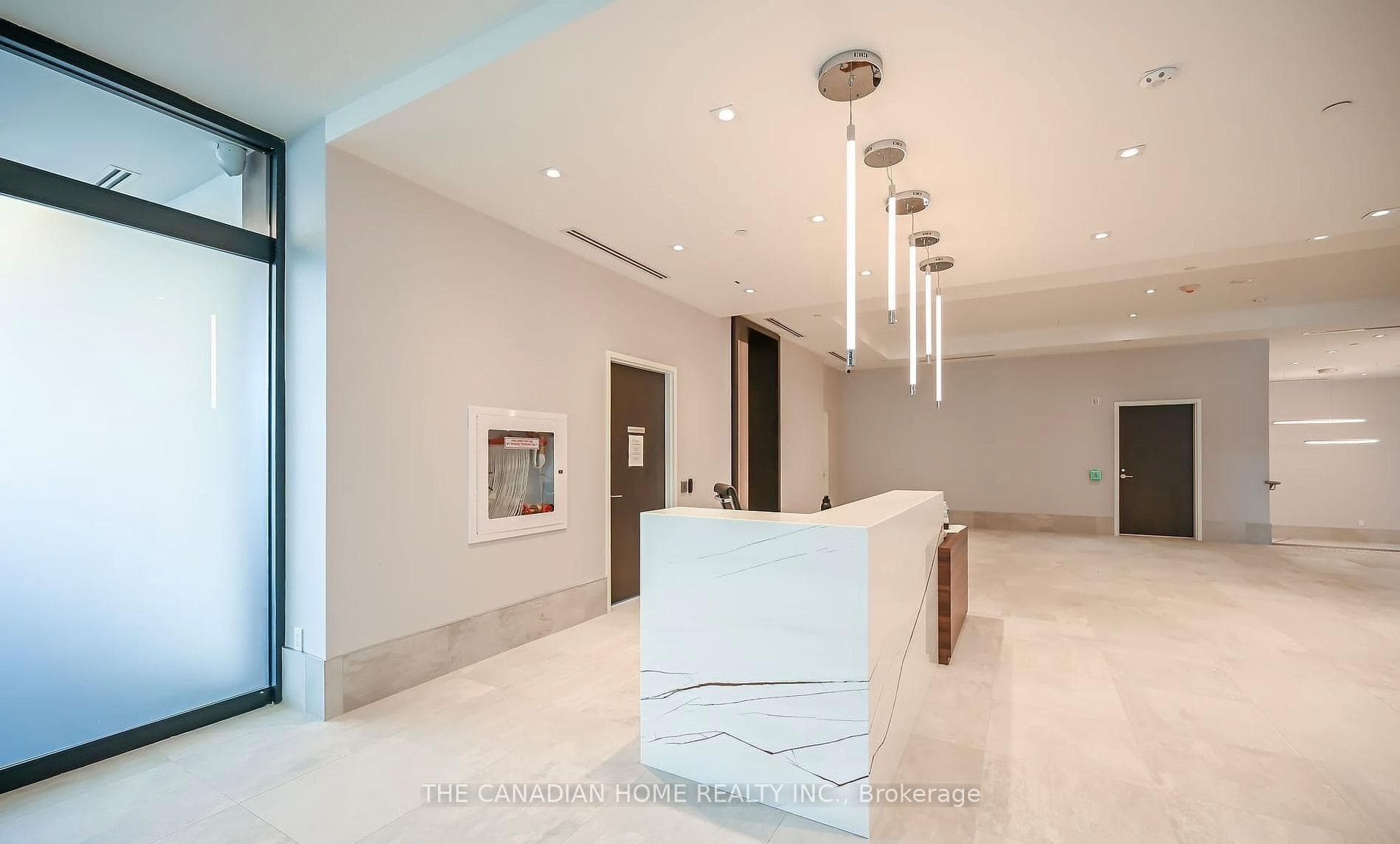 385 WINSTON Road Unit 204 photo 15