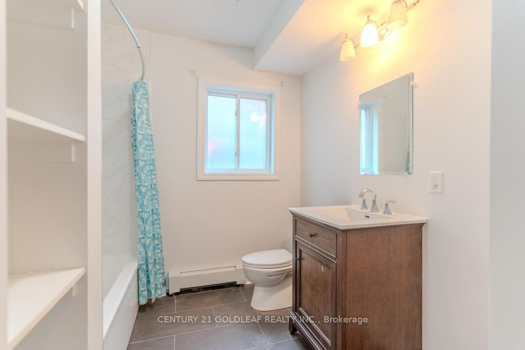 151 Montfort Street photo 18