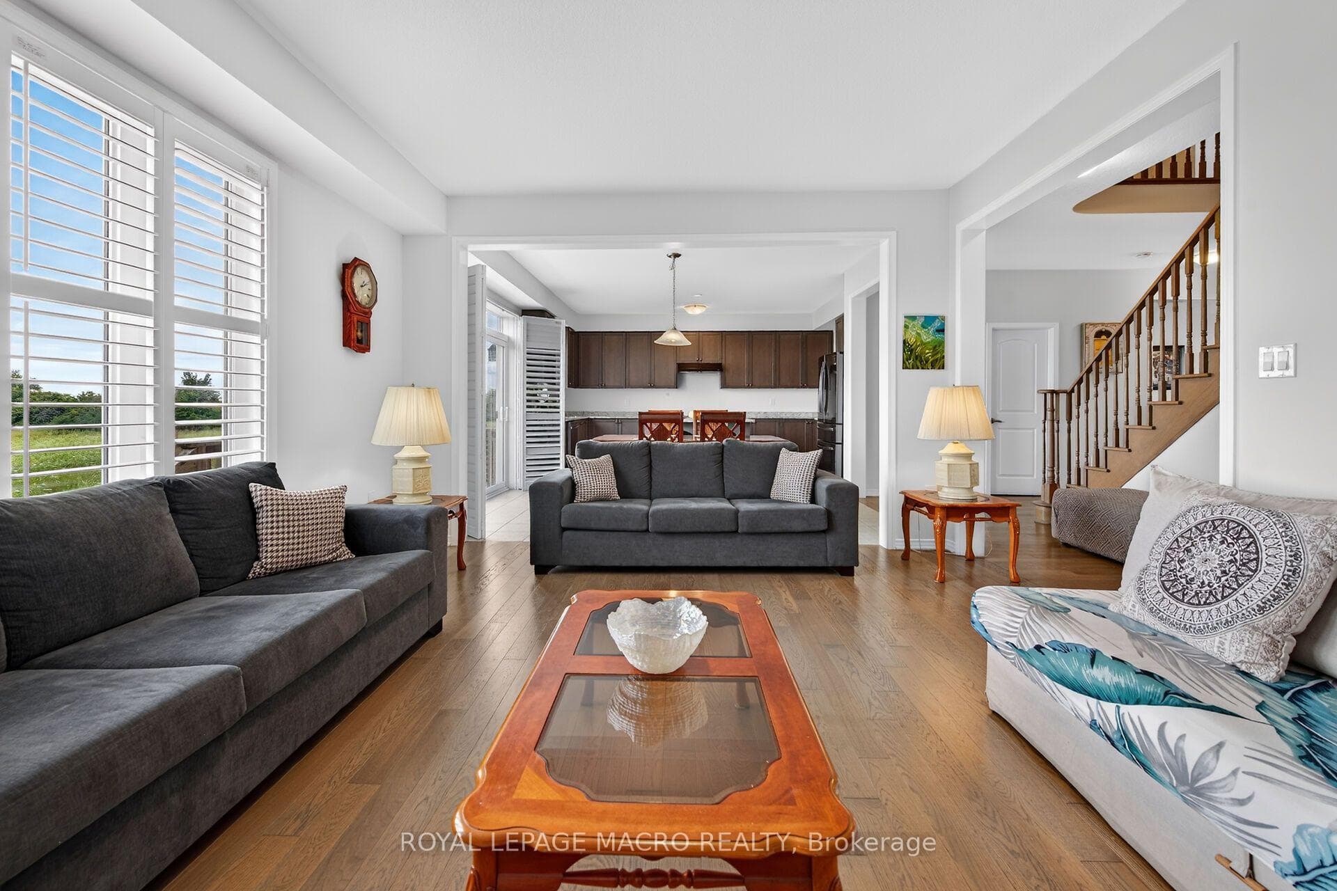 76 McWatters Street photo 15
