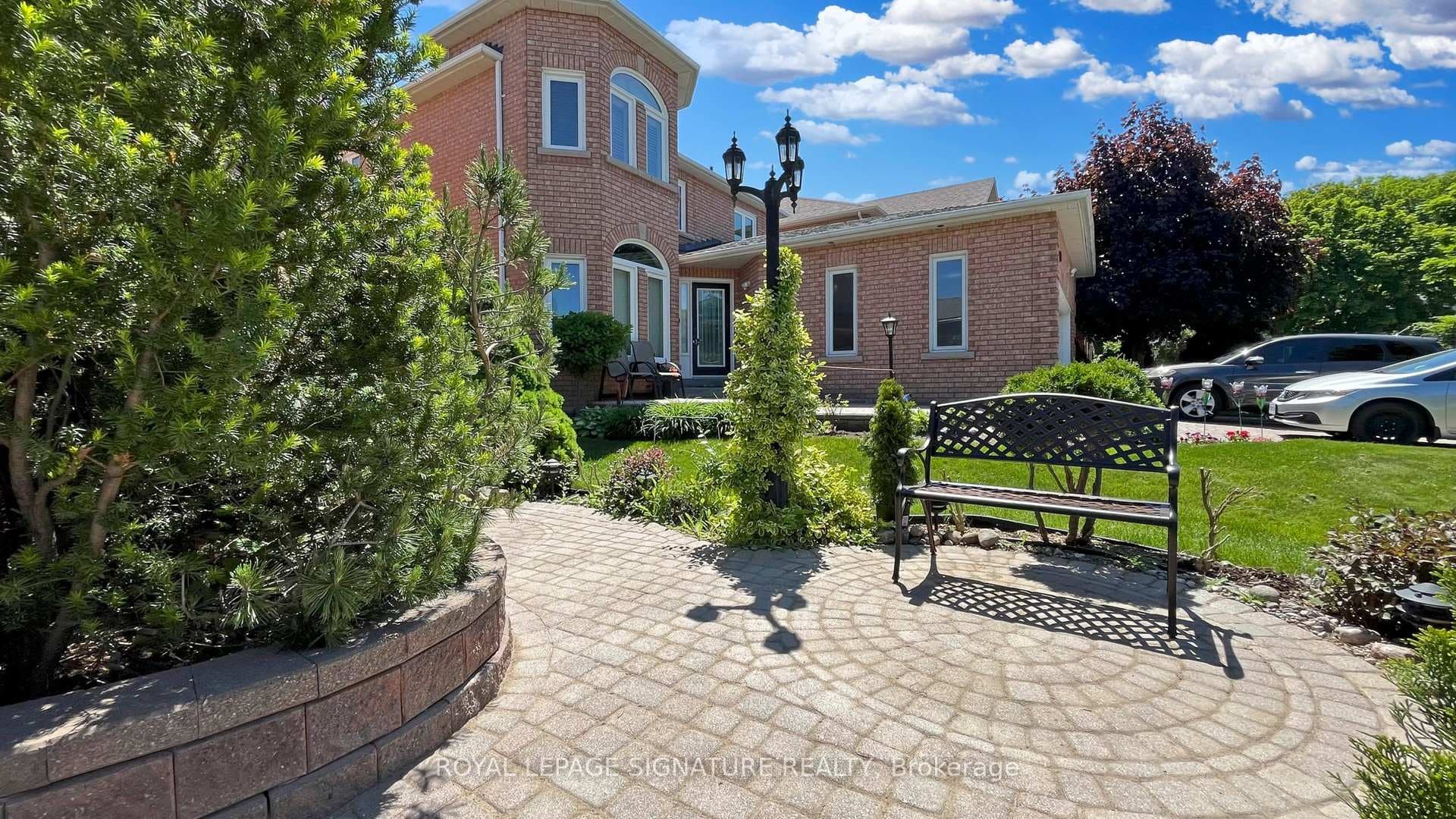15 Armon Avenue photo 3
