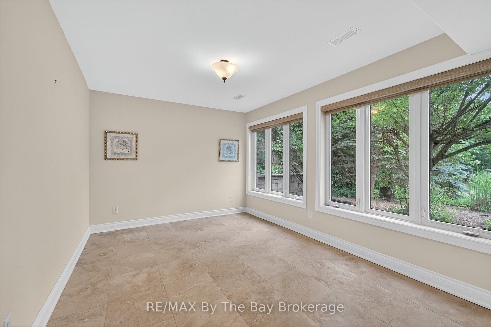 19 Oak Lea Boulevard photo 40