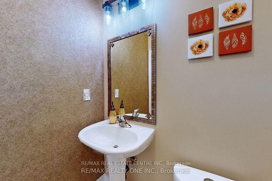 59 Dunedin Drive photo 17