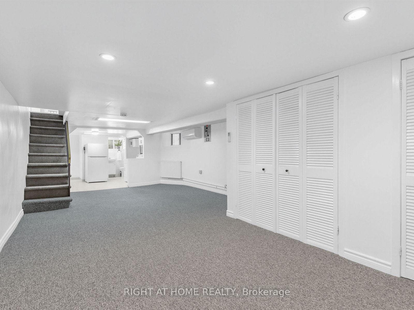 78 Symington Avenue photo 32