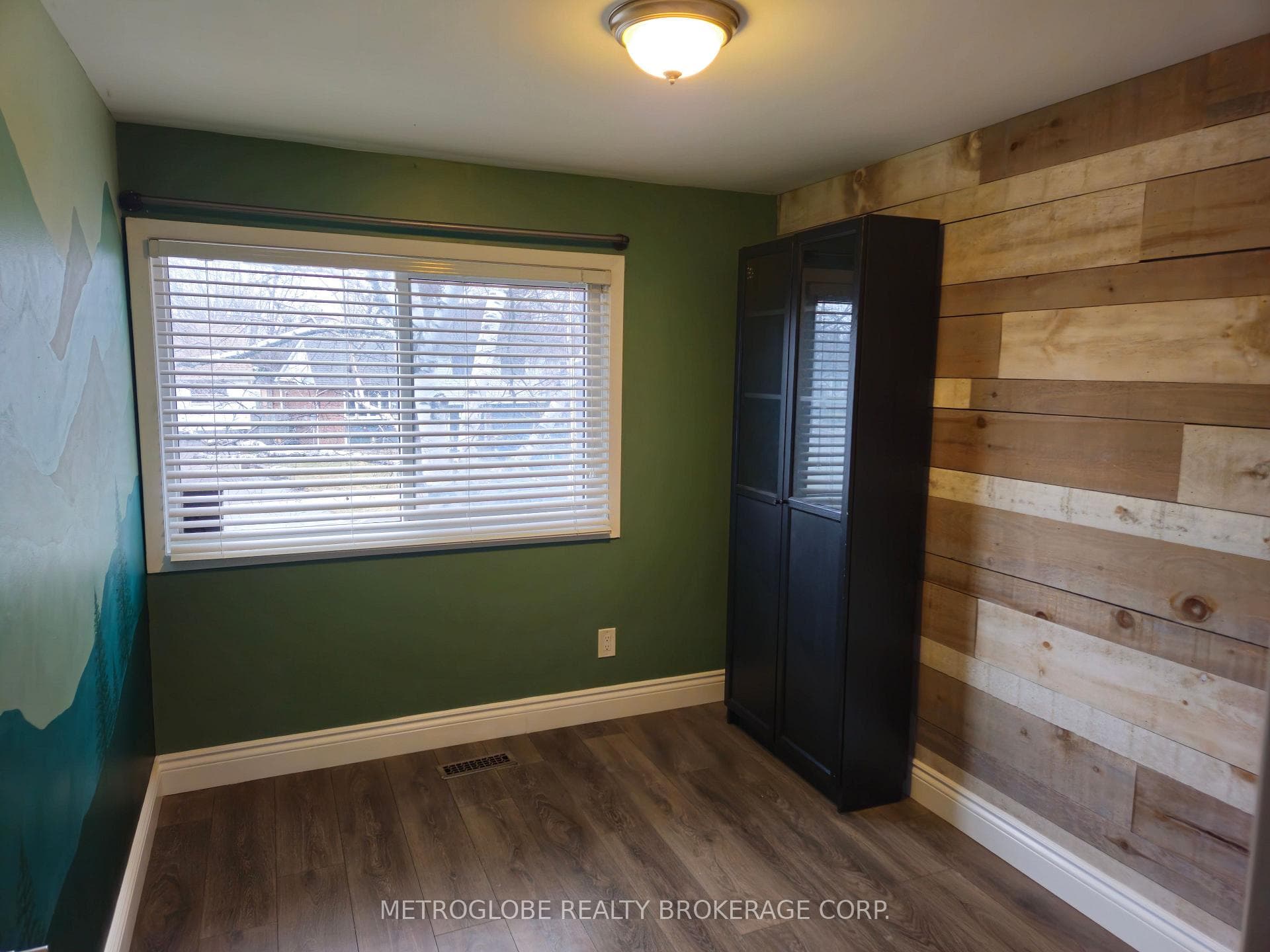 6824 Estoril Road photo 23