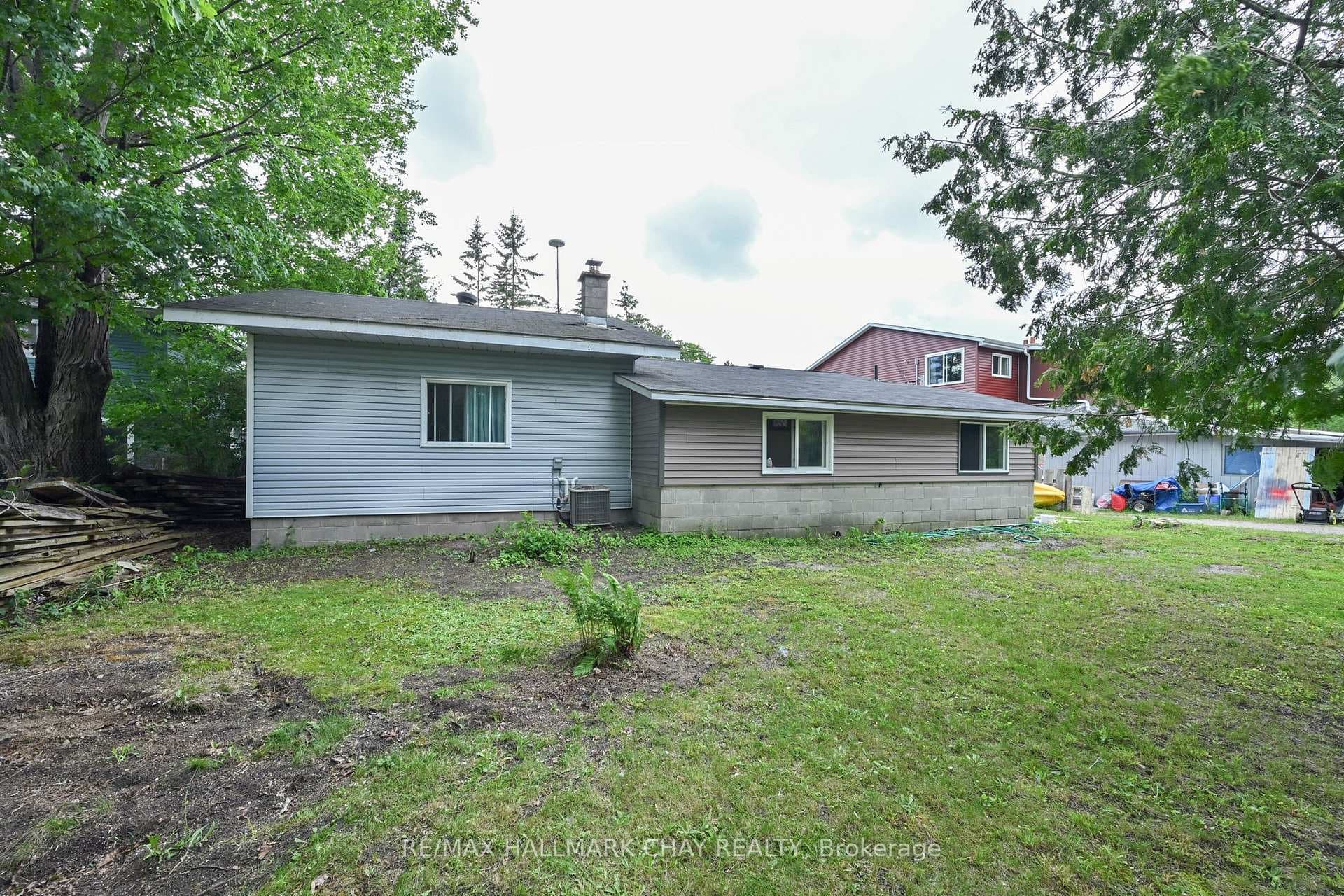 225 Park Street photo 24