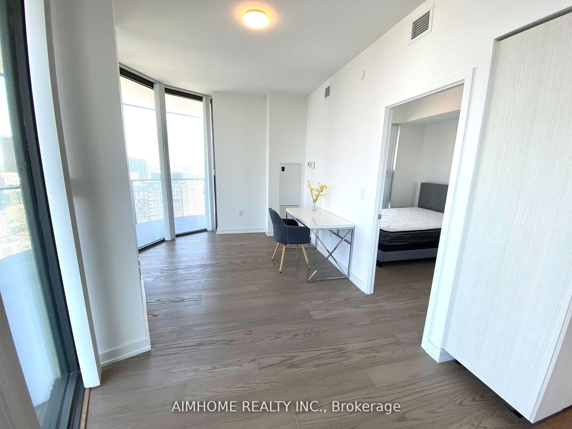 11 Wellesley Street Unit 4011 photo 17