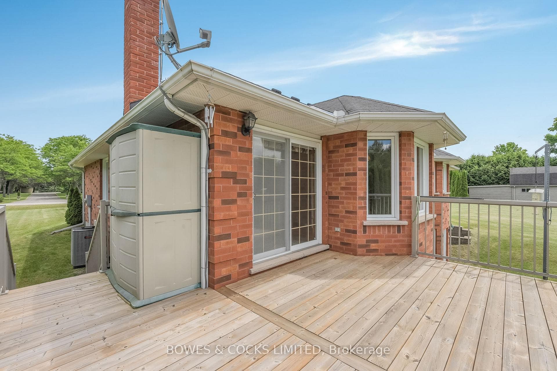 28 Elliott Drive photo 14