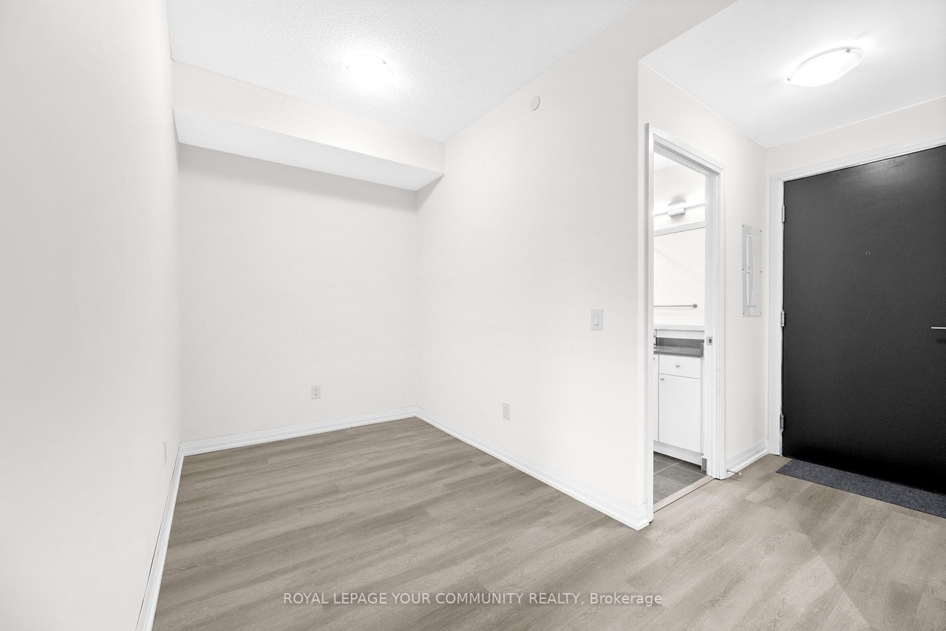 3270 Sheppard Avenue Unit 2525 photo 11