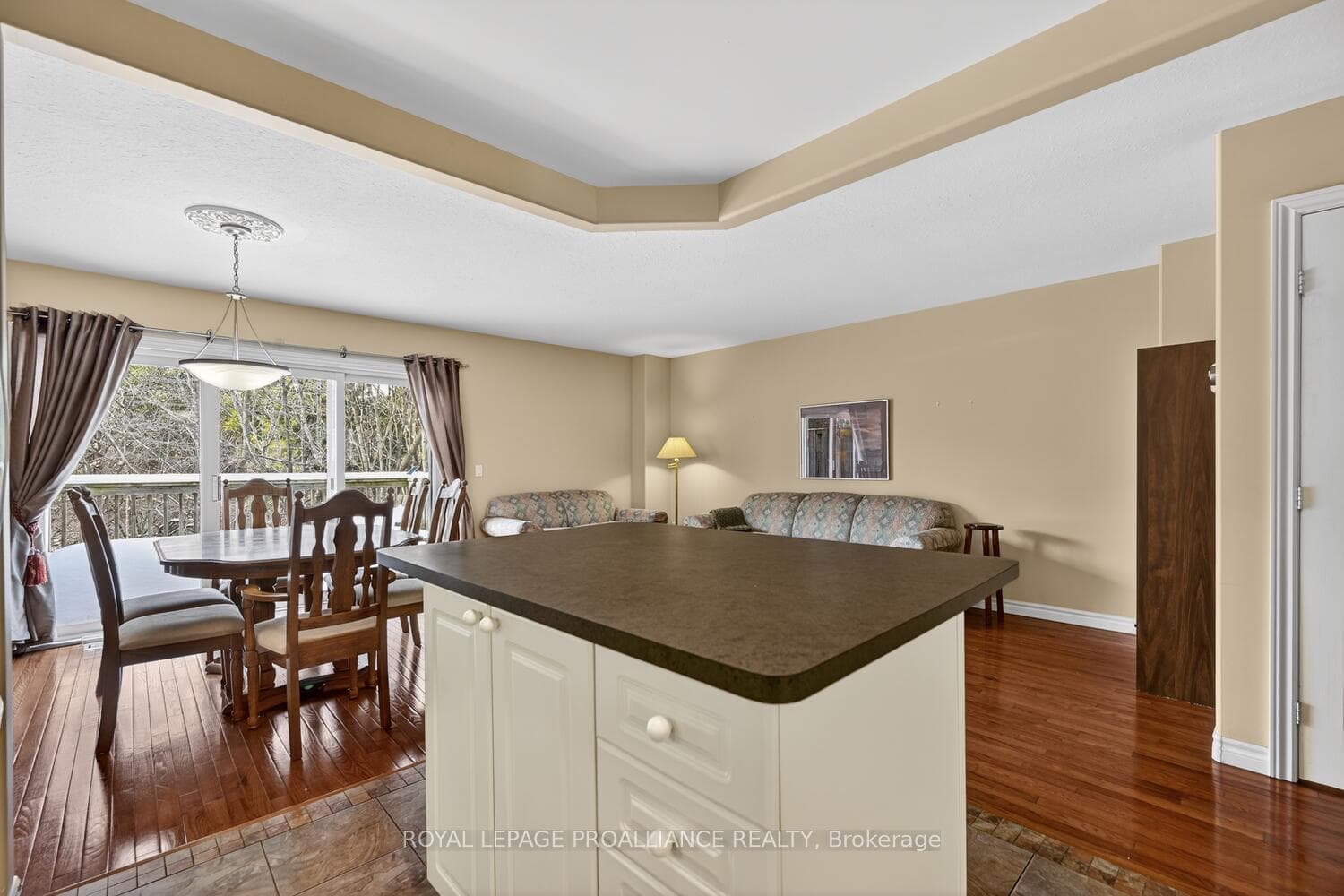271 Beley Street photo 13