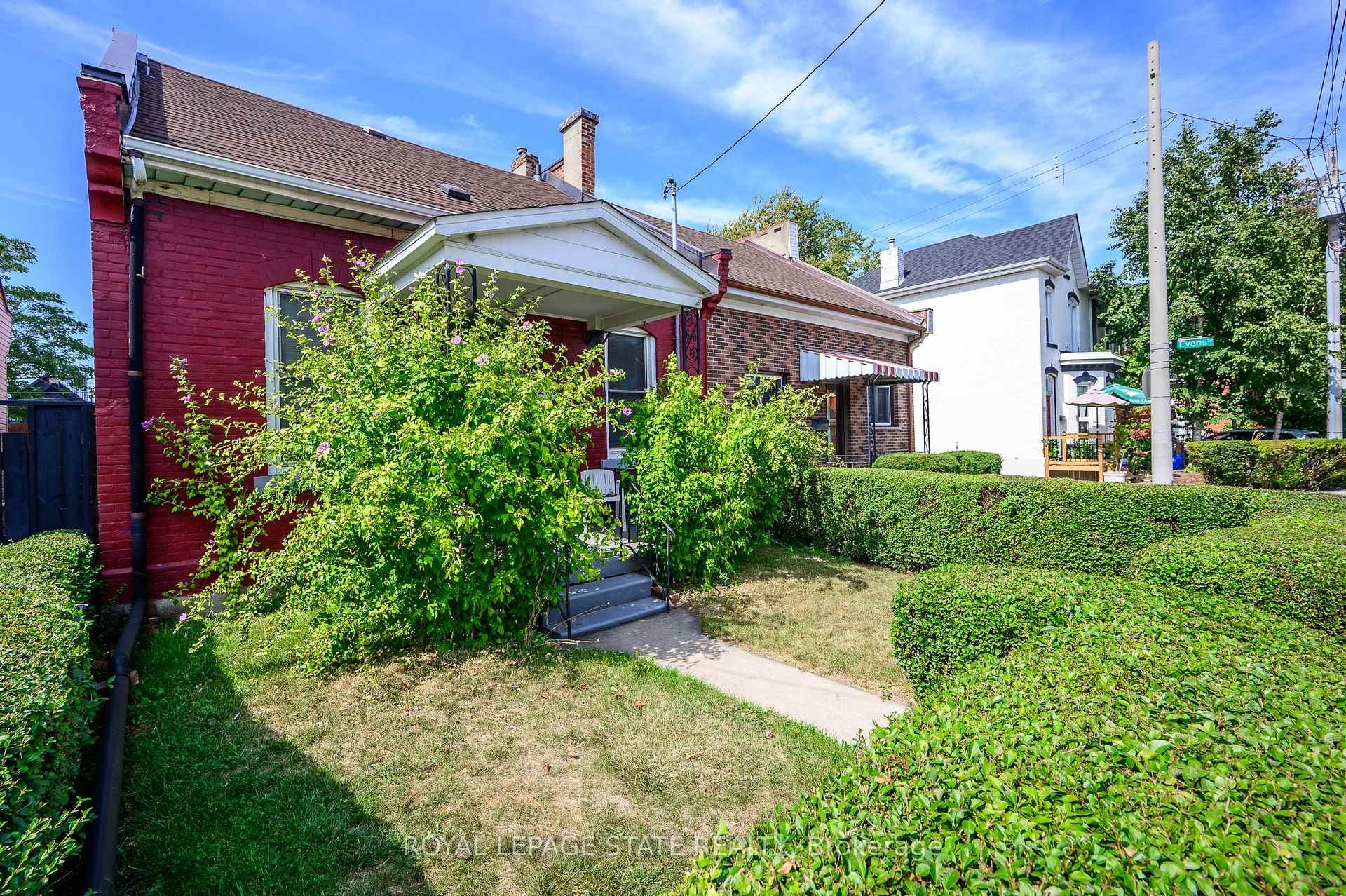 127 East Avenue photo 3