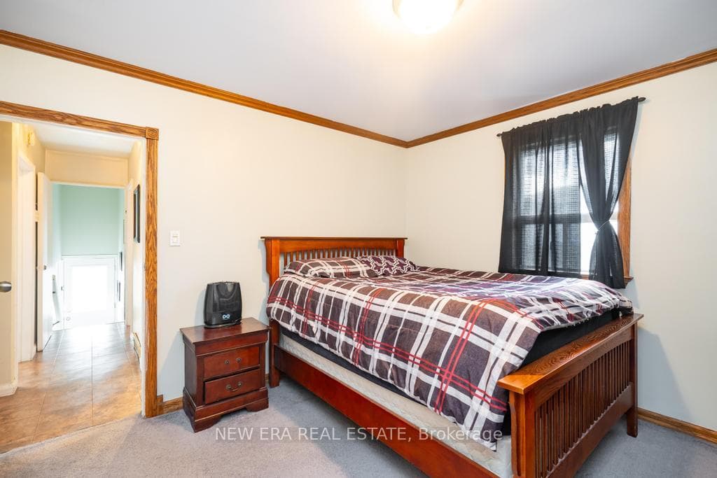 1362 Cawthra Road photo 18