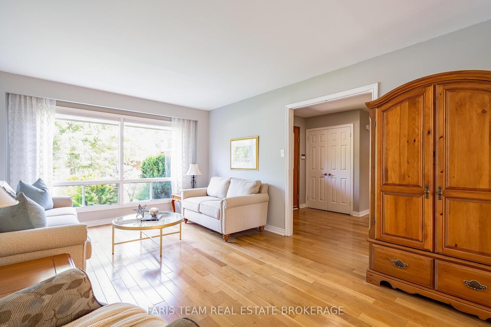 55 Oakridge Drive photo 18