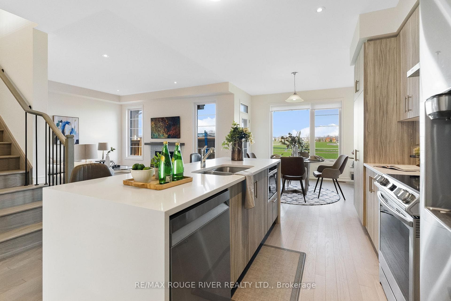 61 Maskell Crescent photo 7