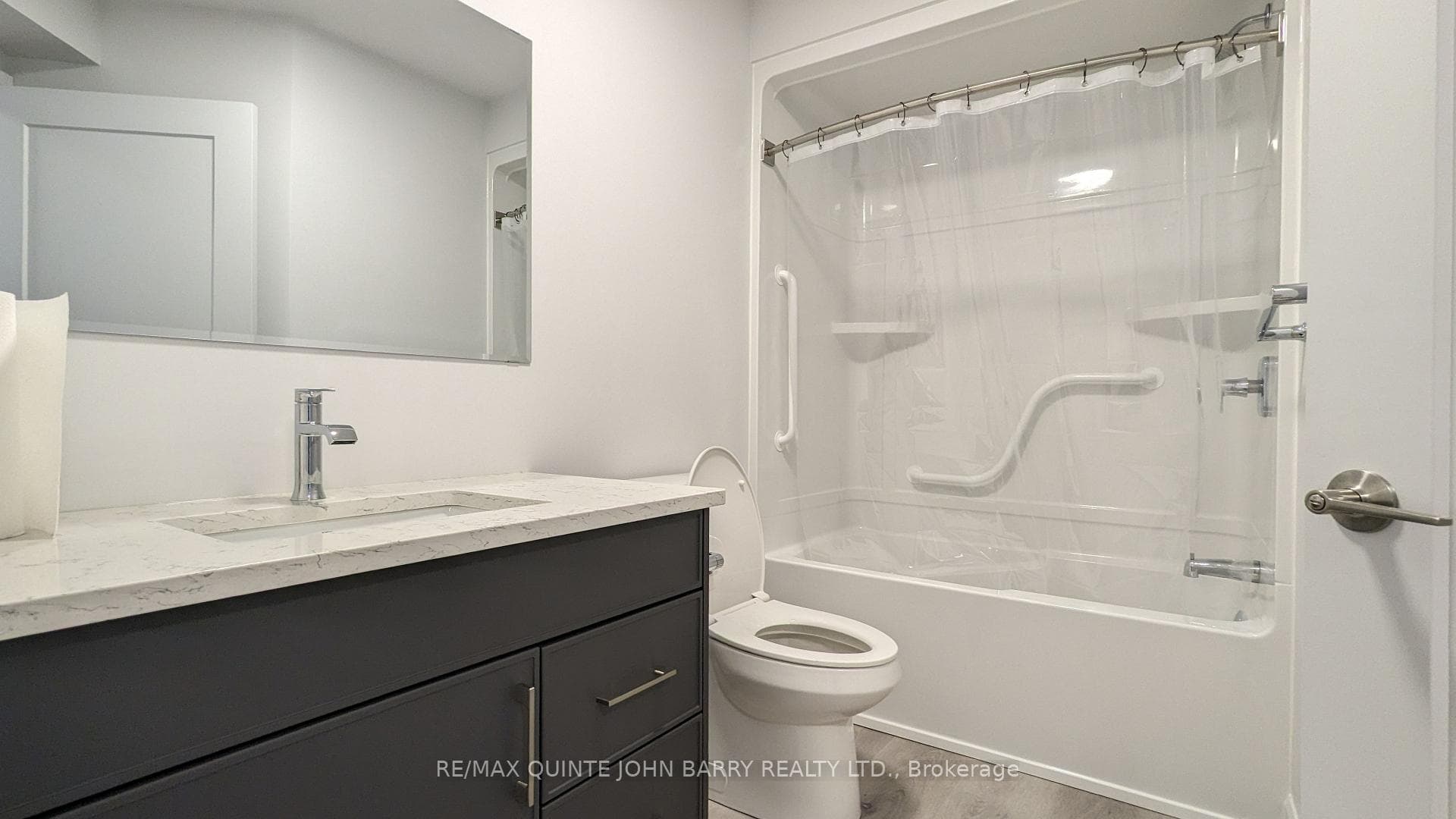 306-30 Hillside Meadow Drive photo 12