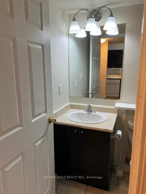 4620 Guildwood Way Unit 6 photo 6