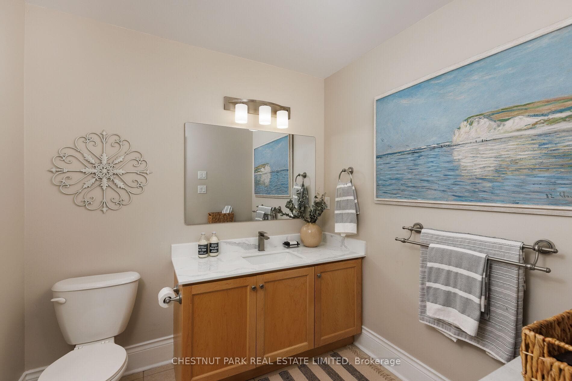 53 Connaught Avenue photo 17
