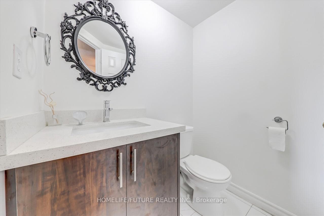 64 Bonspiel Drive photo 10