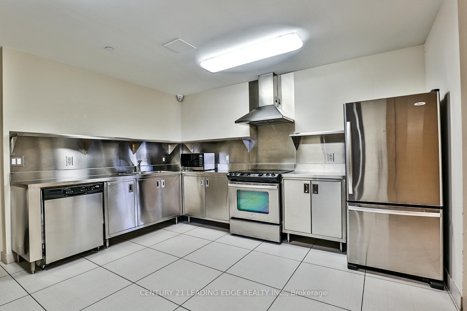 100 Harrison Garden Boulevard Unit 221 photo 34