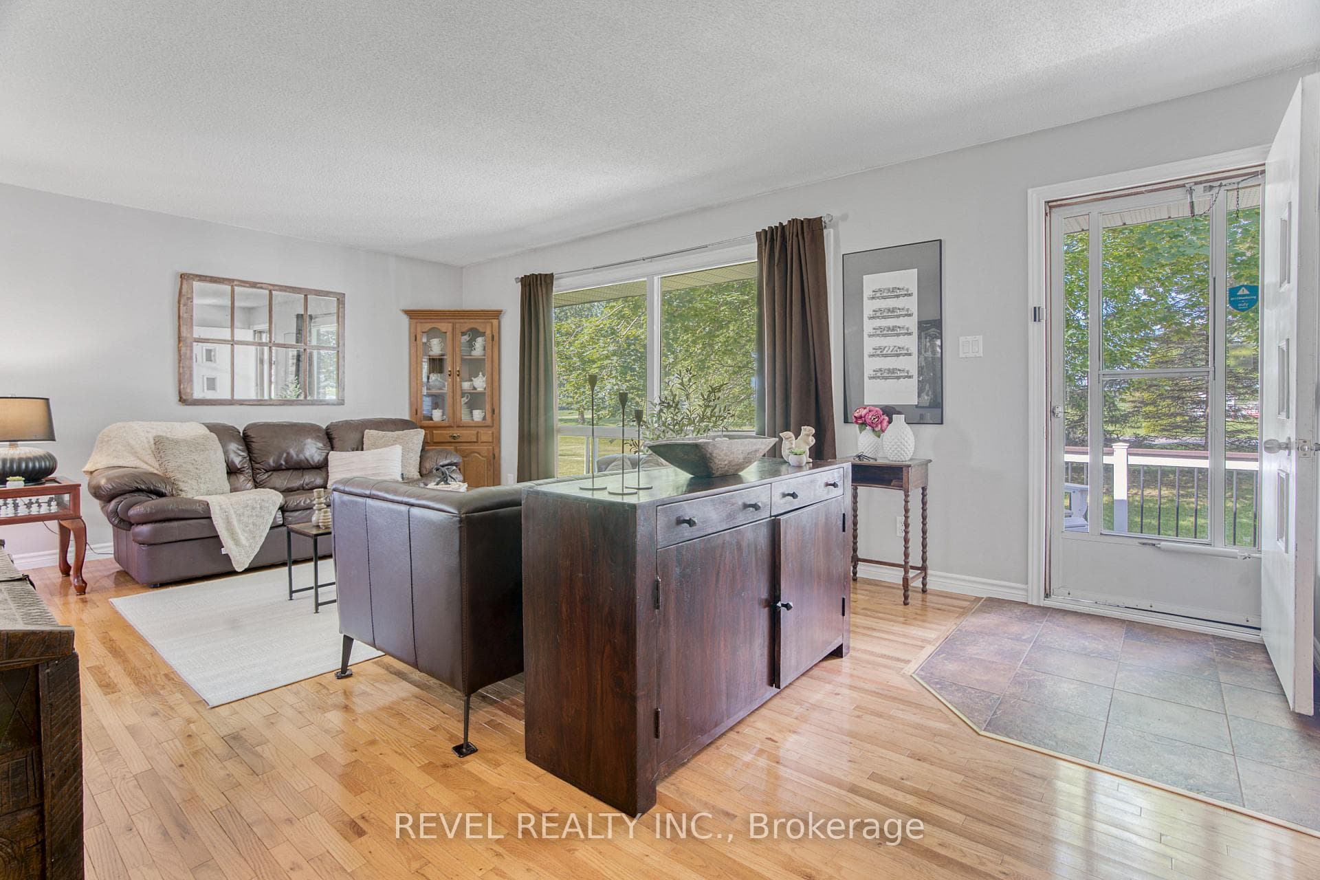 538 Settlers Road photo 4
