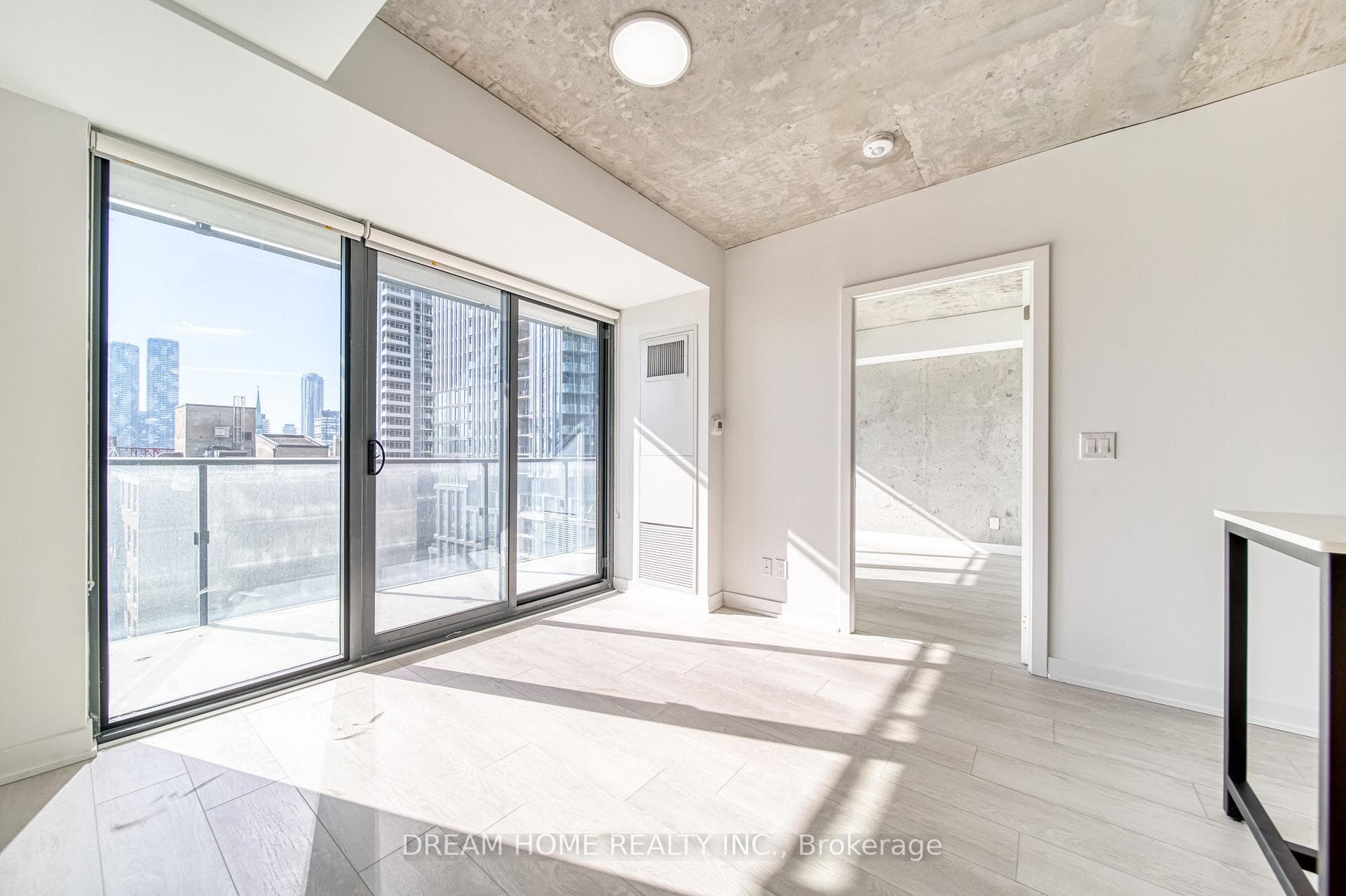 47 Mutual Street Unit 1008 photo 12