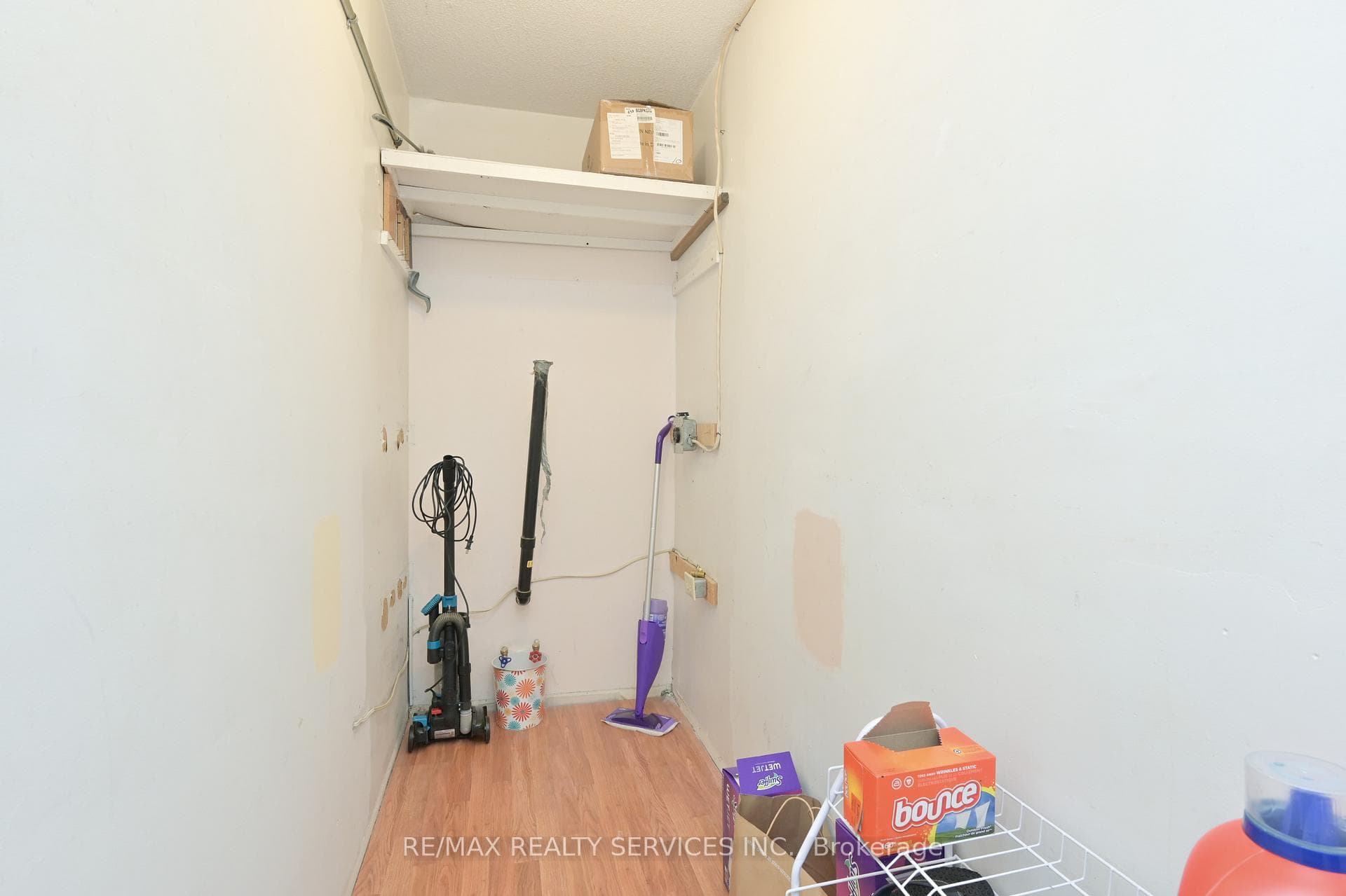 4 Kings Cross Road Unit 801 photo 28