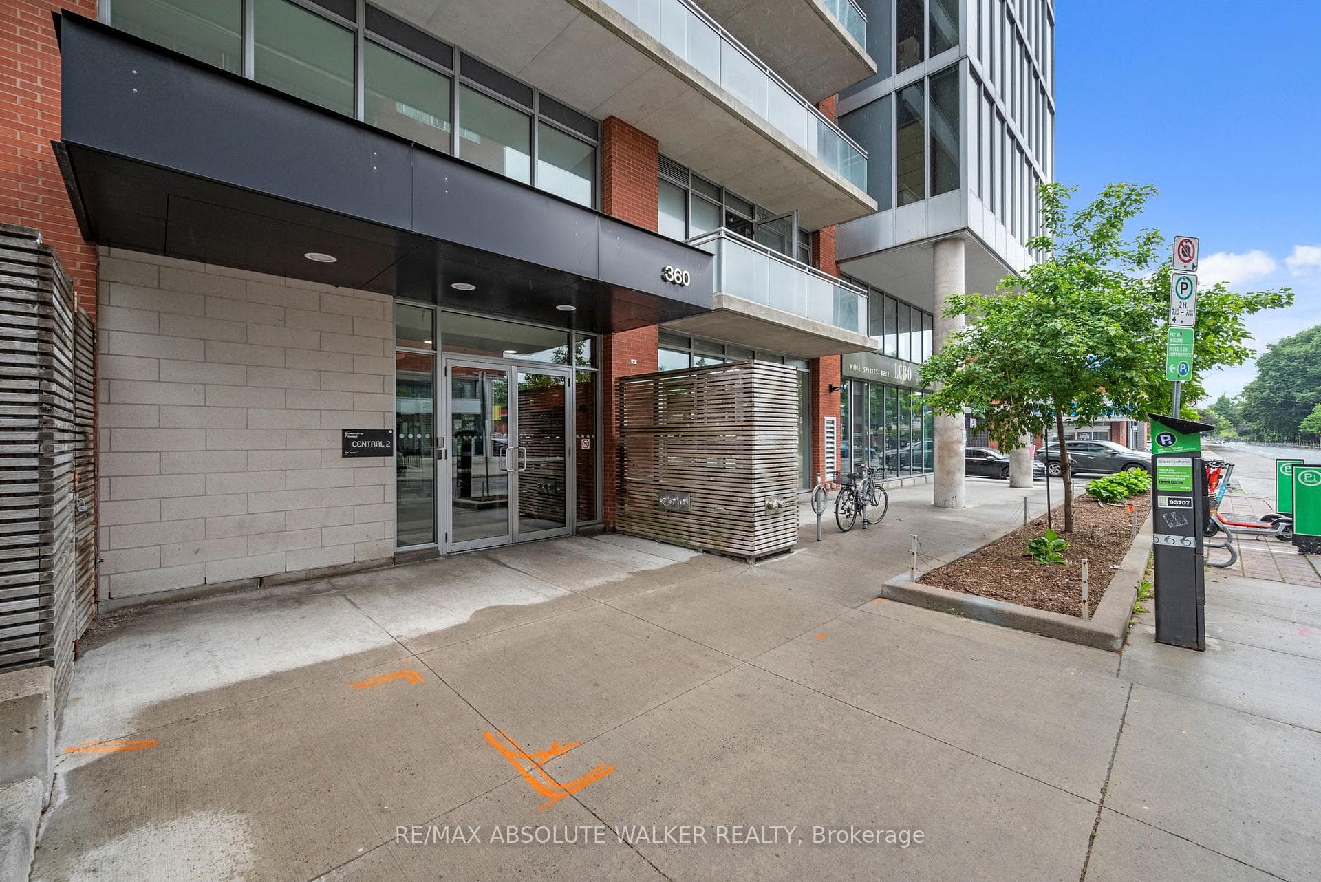 360 McLeod Street Unit 717 photo 10