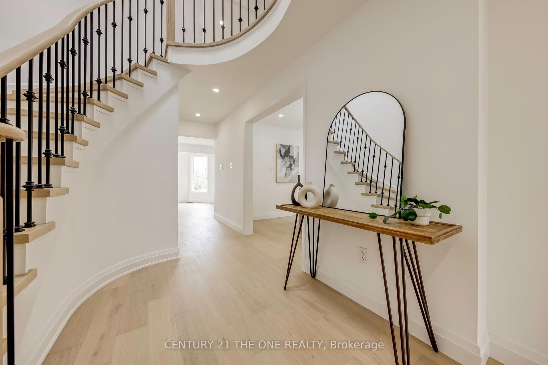 69 Conistan Road photo 5