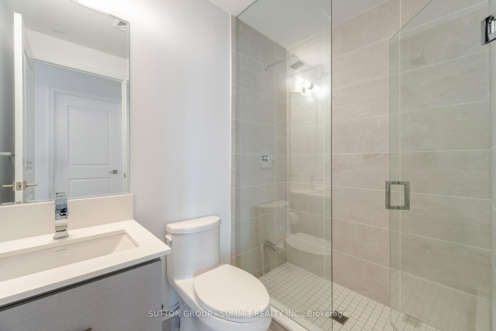 36 Elm Drive Unit 1510 photo 16